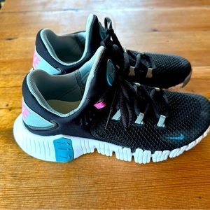 COPY - COPY - Nike Metcon Free 4 Women’s 8 Black/White/Gray